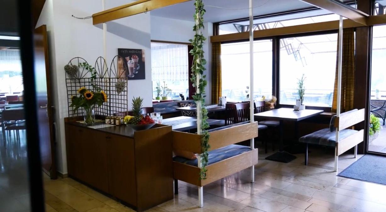 Hotel Cafe Waldeck 부스텐로트 외부 사진